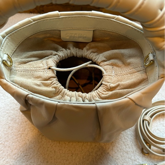 STAUD Dani Leather Top Handle Bucket Bag In Ivory - Picture 2 of 9